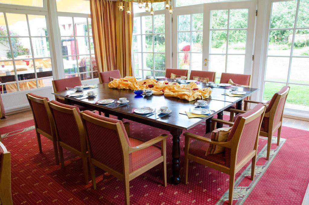 Hotel Gutshof Busch Sarstedt Eksteriør billede