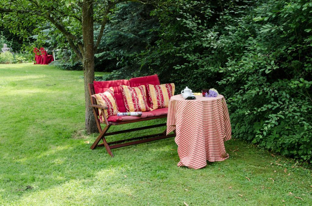 Hotel Gutshof Busch Sarstedt Eksteriør billede