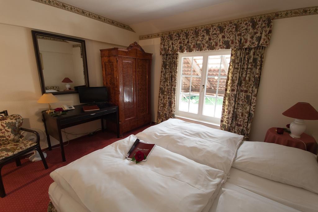 Hotel Gutshof Busch Sarstedt Værelse billede