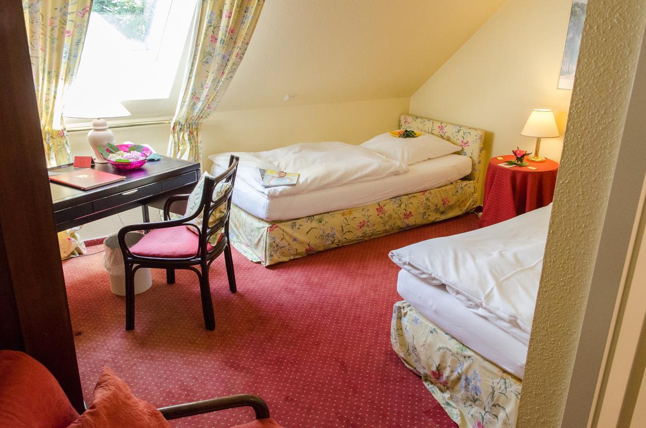 Hotel Gutshof Busch Sarstedt Eksteriør billede